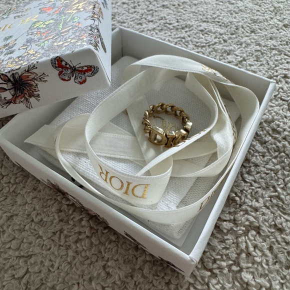 Dior Gold-Tone Logo Chain Ring - Picture 1 of 8